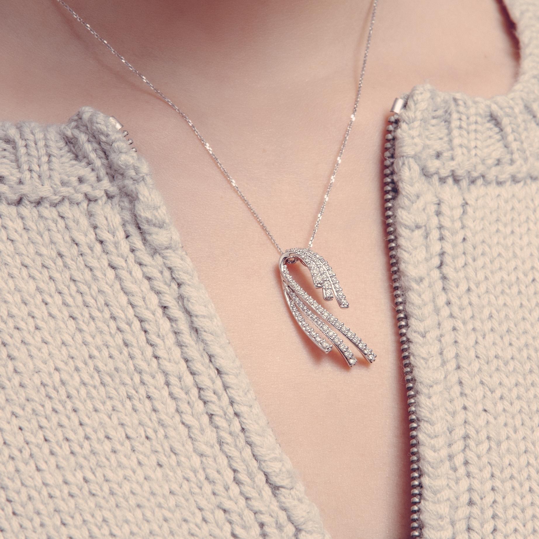 Indossati per catalogo32.jpg Indossati per catalogo32.jpg